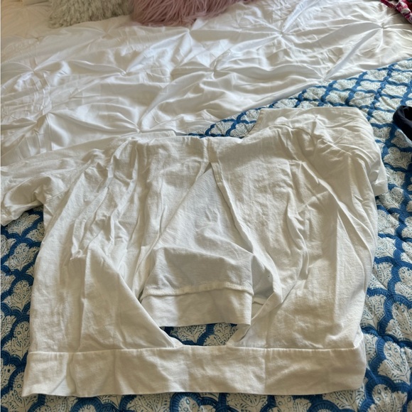 Variety Open back tee - Picture 3 of 3